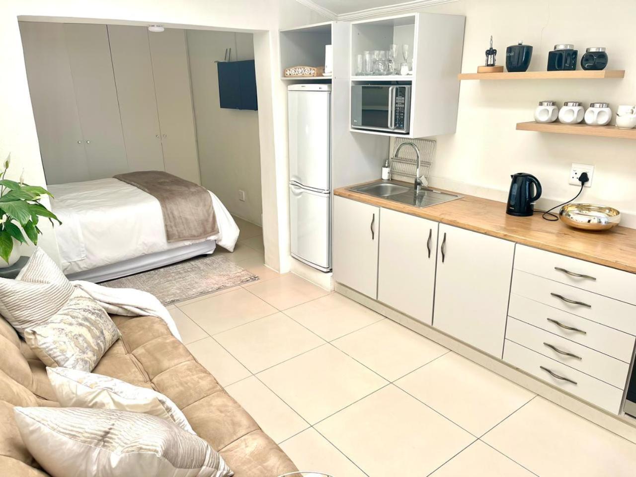 בלוברגסטראנד White Waves Beach House מראה חיצוני תמונה