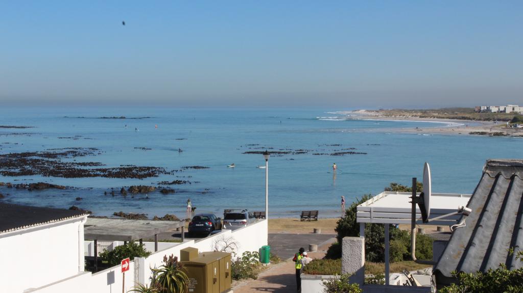 בלוברגסטראנד White Waves Beach House מראה חיצוני תמונה