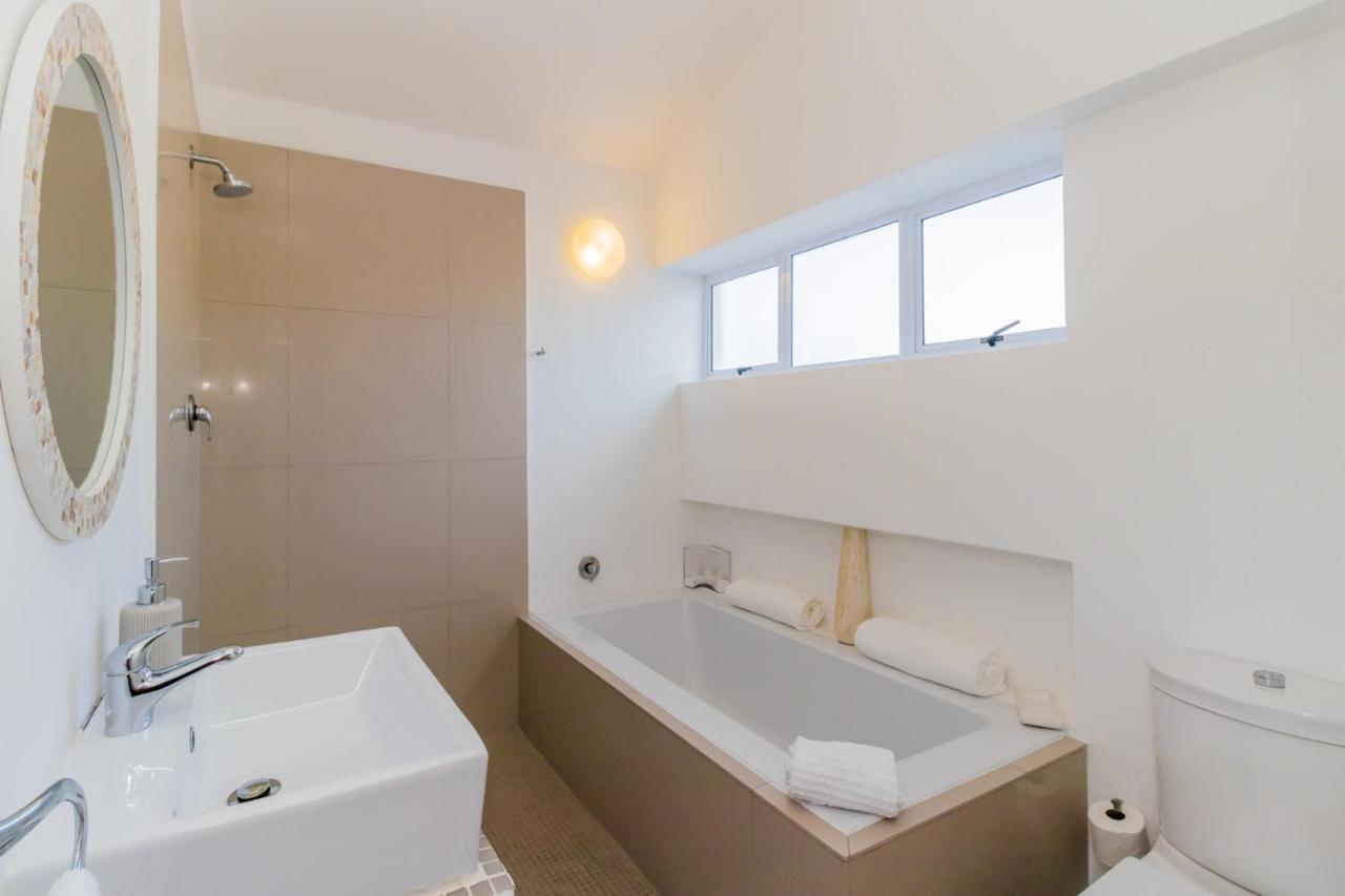 בלוברגסטראנד White Waves Beach House מראה חיצוני תמונה