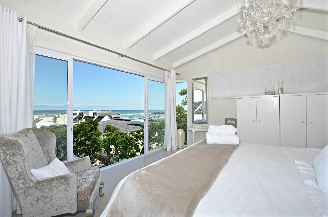 בלוברגסטראנד White Waves Beach House מראה חיצוני תמונה